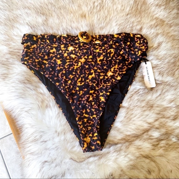 WeWoreWhat Emily Bottom L - Picture 1 of 9